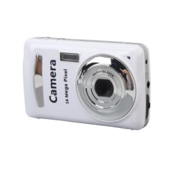 2.4 In Portable Camera 16X Digital Zoom 1080P 16MP Auto Focus Digital 