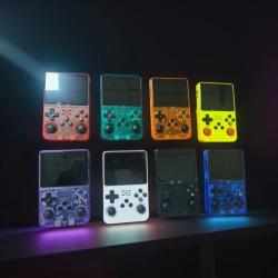R36 handheld game console vertical 3.5 inch open source 3D handheld no